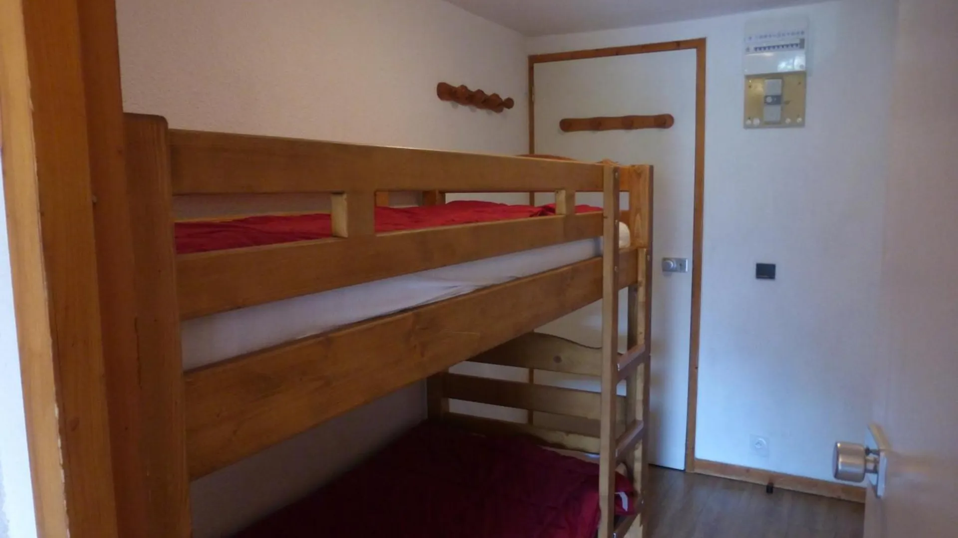 Appartement Au Coeur De Meribel, 4 Pers., Balcon Sud, Proche Pistes Et Commerces - Fr-1-411-693 Les Allues Francja
